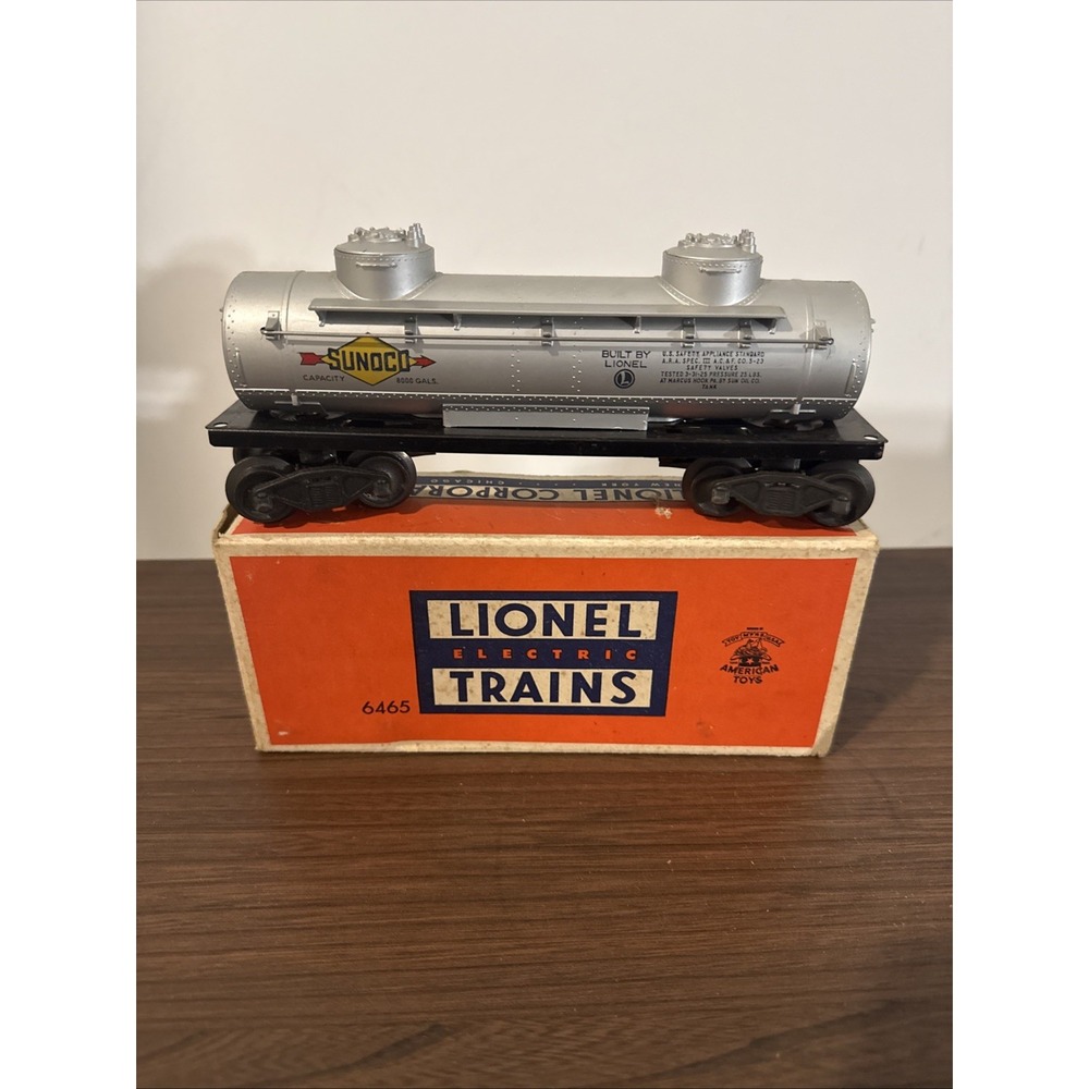 LIONEL POSTWAR O GAUGE 6465 SUNONO TWO DOME TANK CAR with Original Box 1950-1952